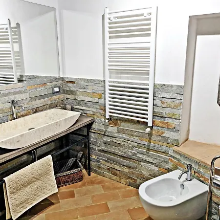 La Finestrella Appartement *